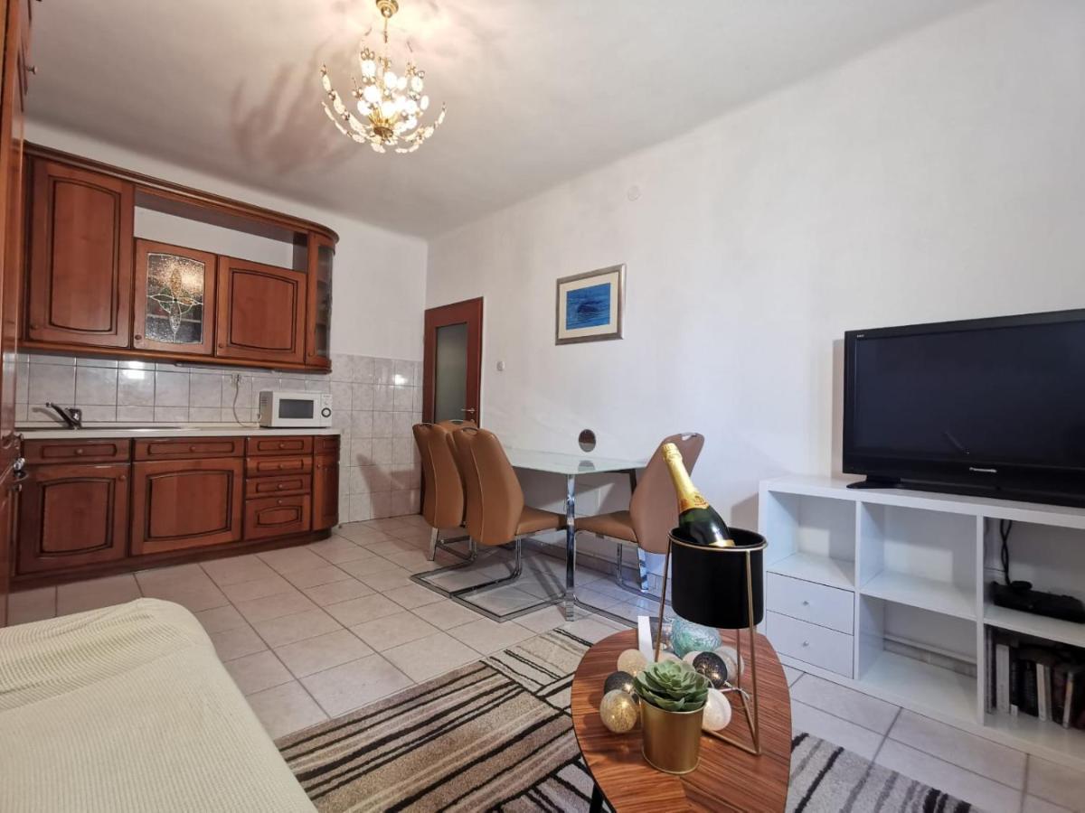Apartment Lionel Split Ngoại thất bức ảnh